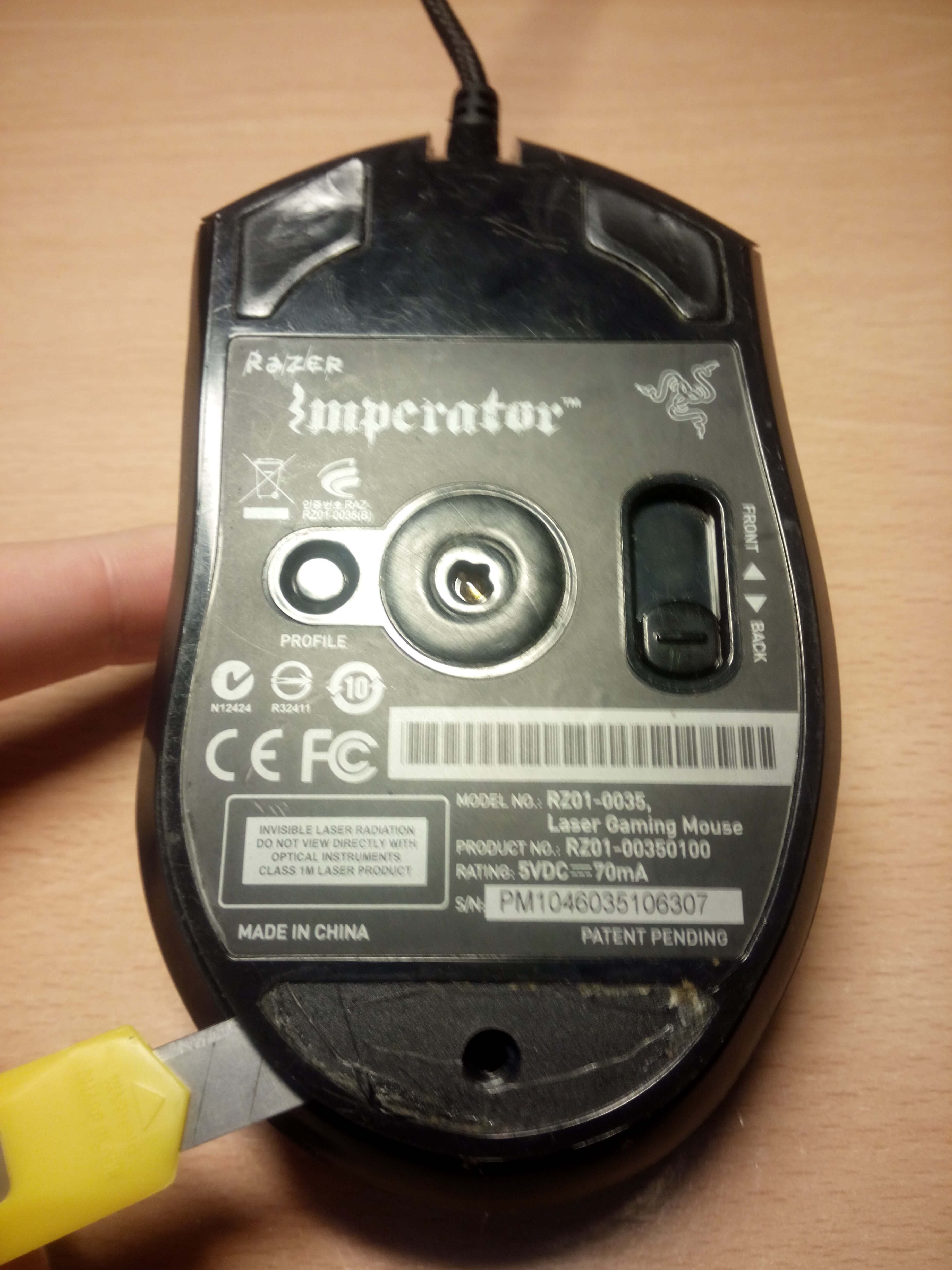 Como limpiar tu ratón – abrir carcasa 2